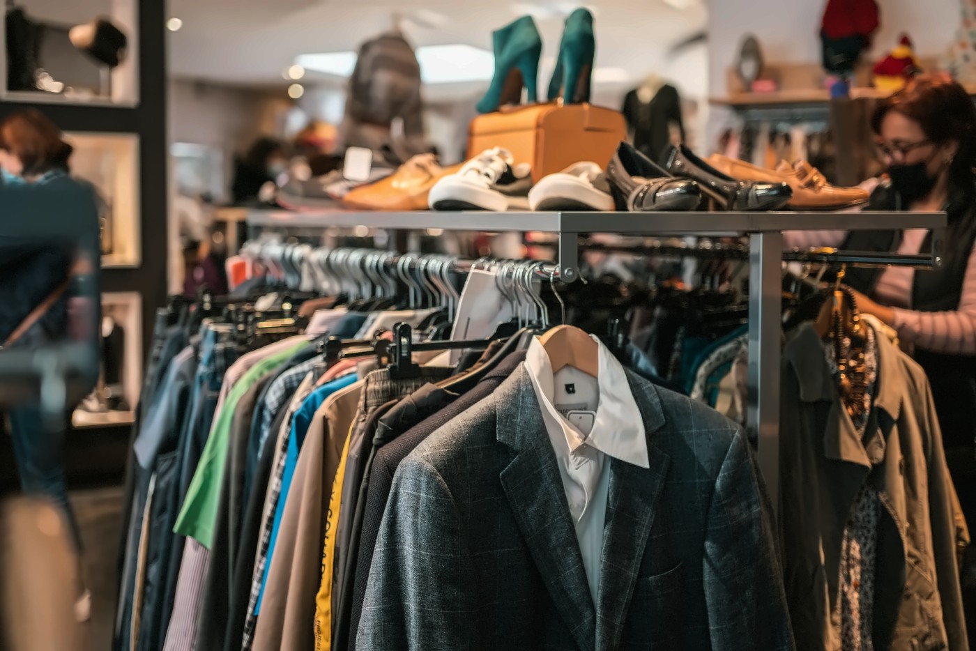 Capsule Wardrobe 101 video thumbnail